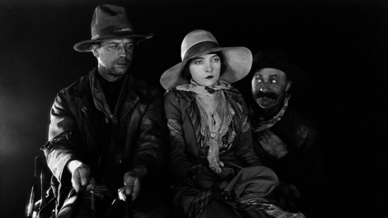© 1928 Turner Entertainment Co. All Rights Reserved.